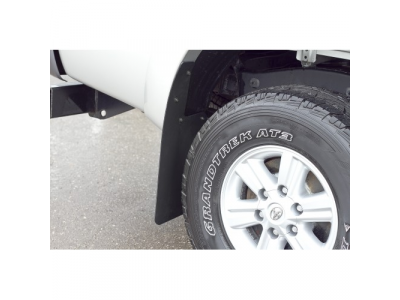 Брызговики (ПНД - полиэтилен) компл. - 4 шт. , Toyota Hilux 2013-2015