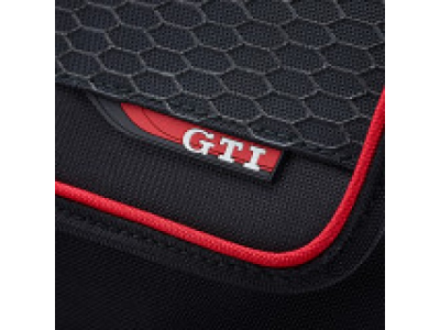 Наплечная сумка Volkswagen Shoulder Bag, GTI, Black, артикул 5GB087319041 от VAG Наплечная сумка Volkswagen Shoulder Bag, GTI, Black, артикул 5GB087319041